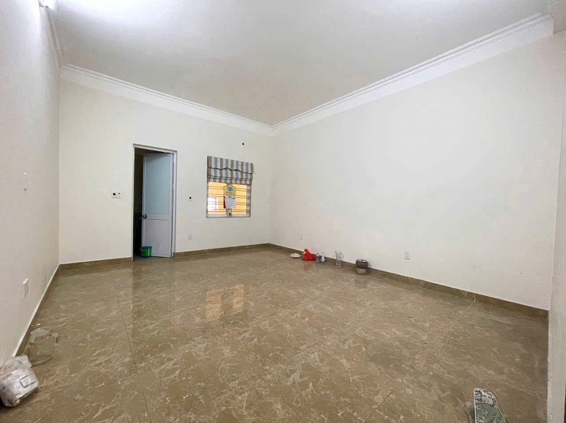 BÁN NHÀ SÂN CỔNG RIÊNG – MẶT ĐƯỜNG TUYẾN 2 QUÁN NAM, LÊ CHÂN, HẢI PHÒNG